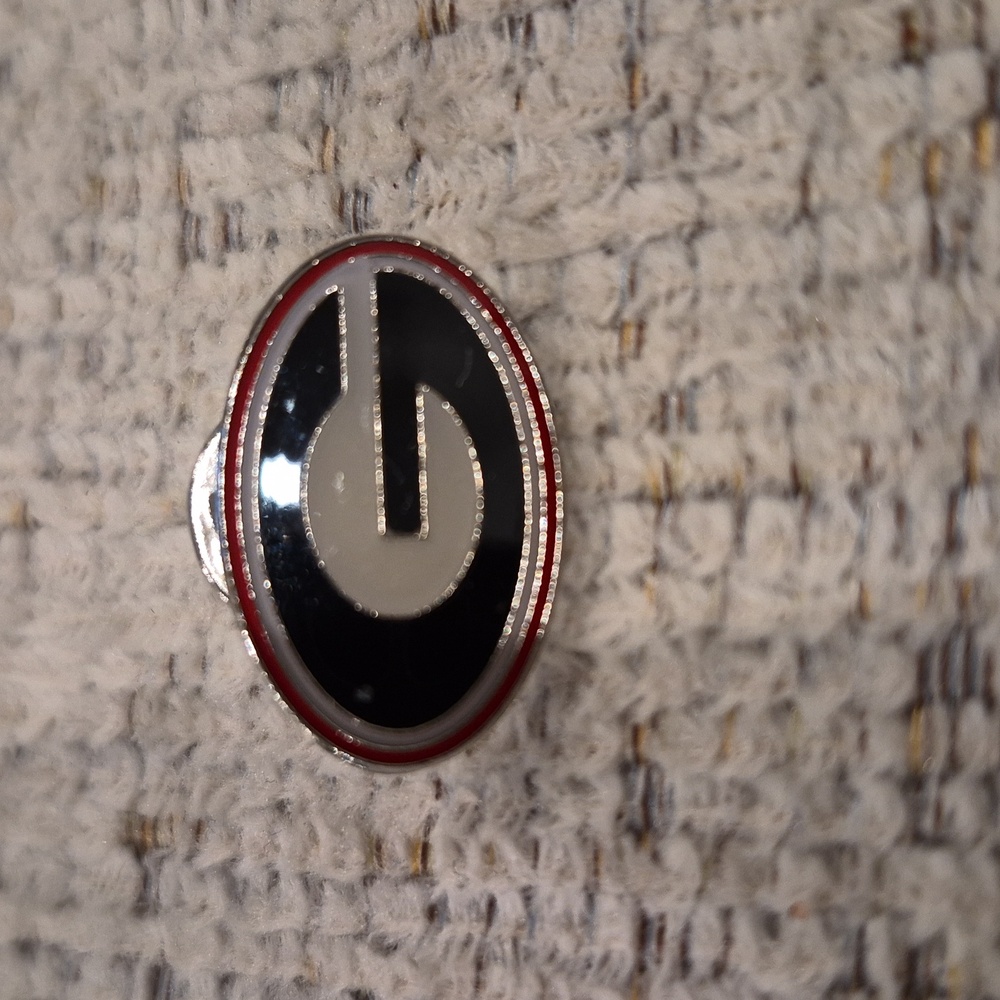 Georgia Bulldogs Enamal Pin (UGA) NEW